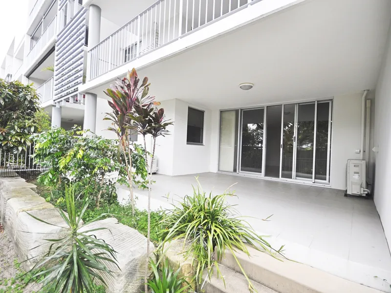 AQUATIC VISTA – UNIT 6 – GROUND FLOOR APARTMENT   $425,000!