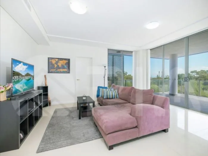 AS NEW APARTMENT RESORT LIFESTYLE WITH LARGE BALCONY (Furniture not included)