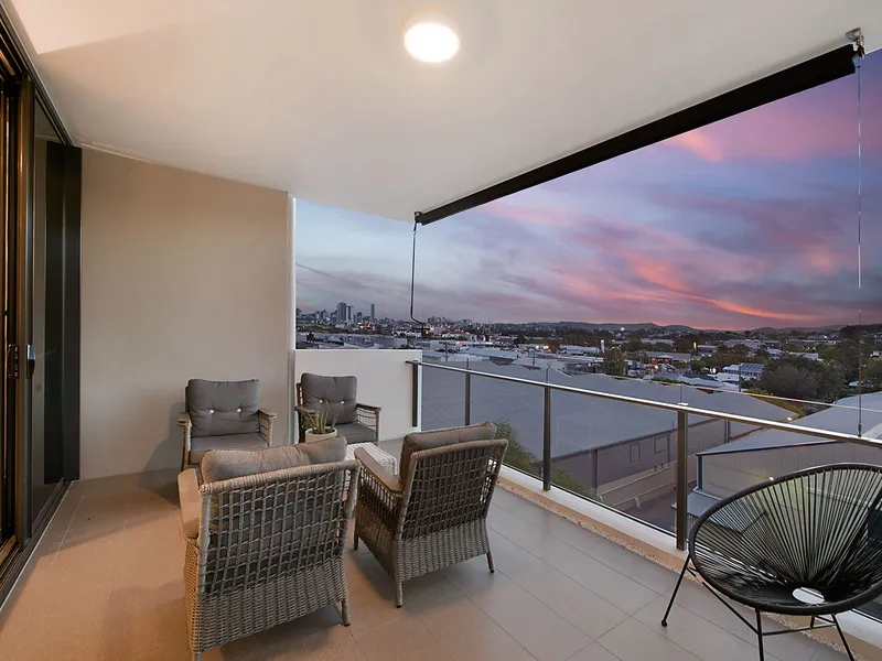 Magnificent Views for Modern Living