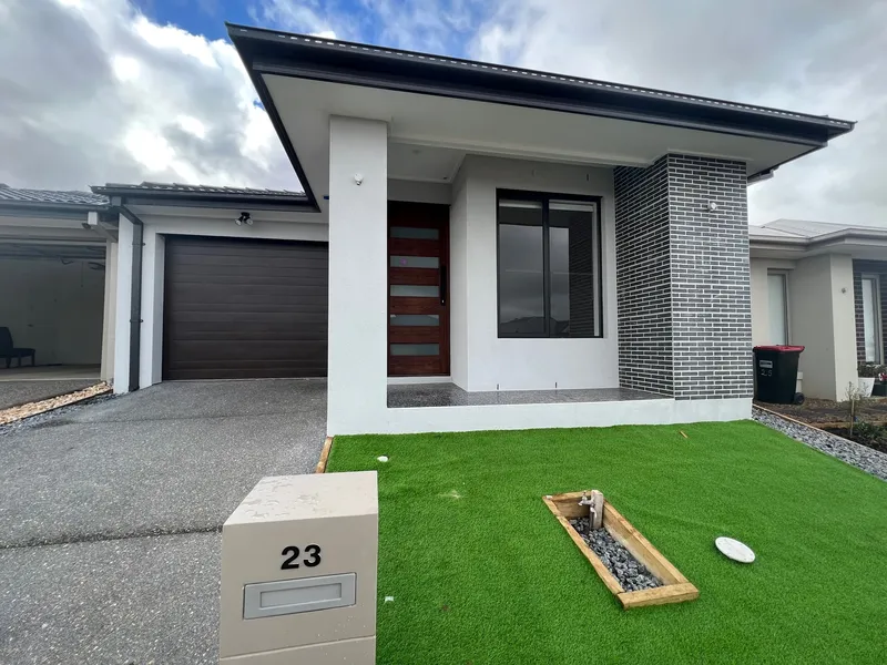 BRAND NEW THREE BEDROOM HOME