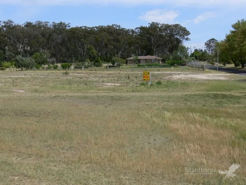 STANTHORPE - WALLANGARRA ROAD - MAIN ROAD FRONTAGE - COMMERCIAL USE