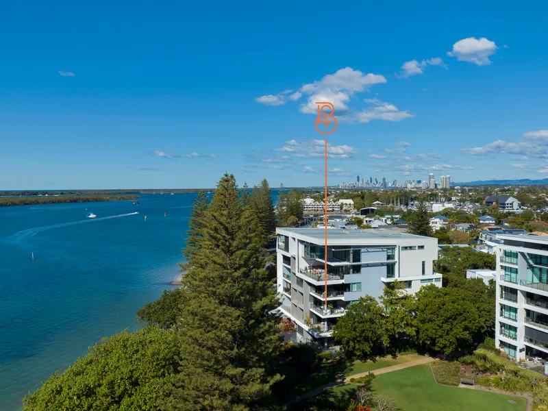 Defining a new level of luxury in Broadwater living