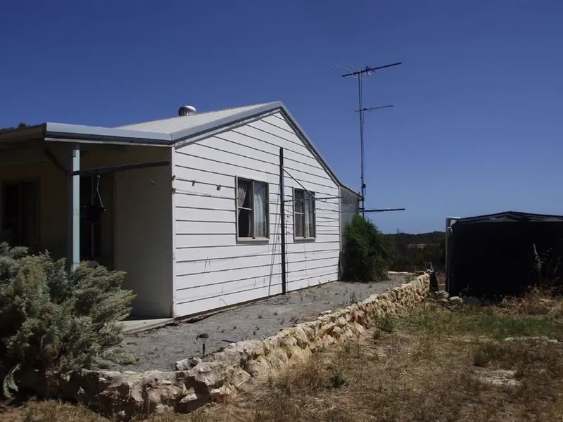 Price slashed $000's for urgent sale-Reduced again!!