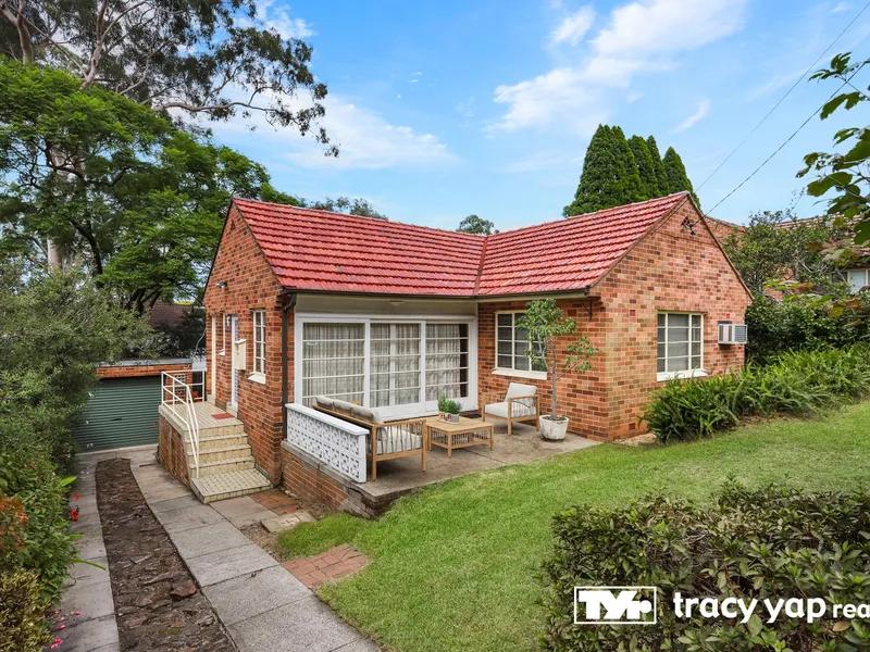NORTHERLY ASPECT FULL BRICK HOME