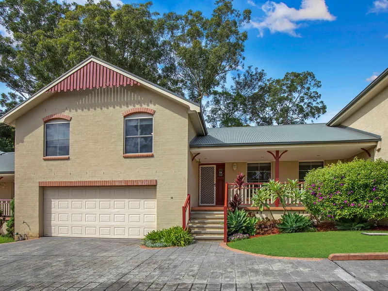 Character filled townhouse! 