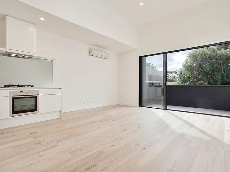 TWO BEDROOM, TWO BATHROOM TOWNHOUSE