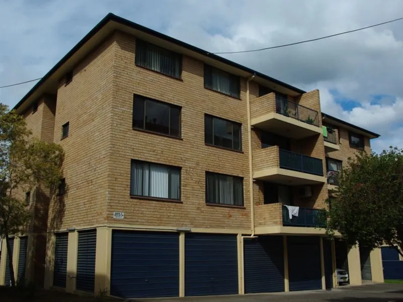 Two Bedroom Unit In A Convenient Location!!