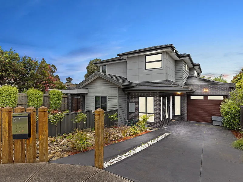 Duplex perfection in highly sought area