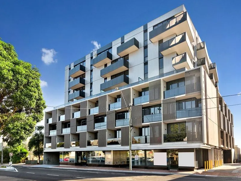 Lifestyle and Location at Your Door Step