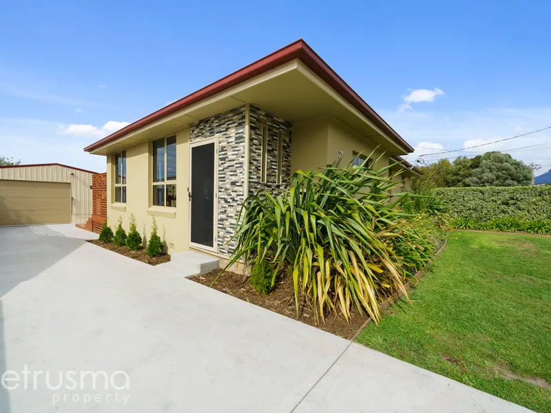 Impressive family home!