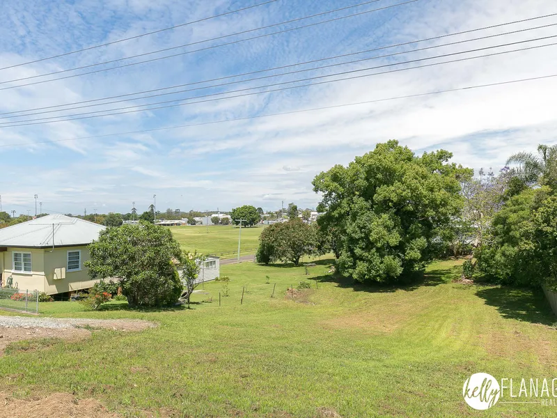 Big Residential Block With Previous DA