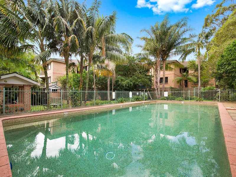 2 BED + 2 BATHROOM + INGROUND POOL.