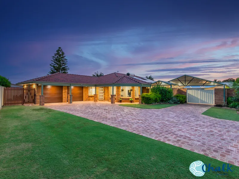 Immaculate Modern Home on 995m2