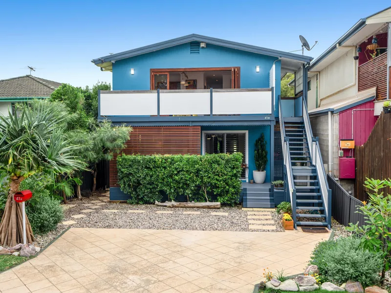 Beautiful Waterfront Living