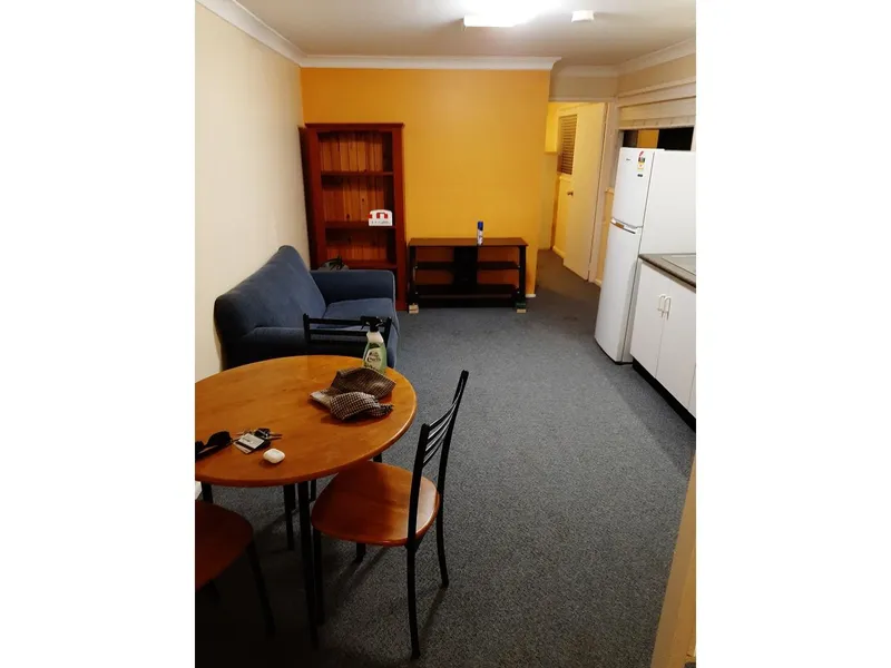 Fully furnished granny flat in Wyoming. Suit working single person. No pets