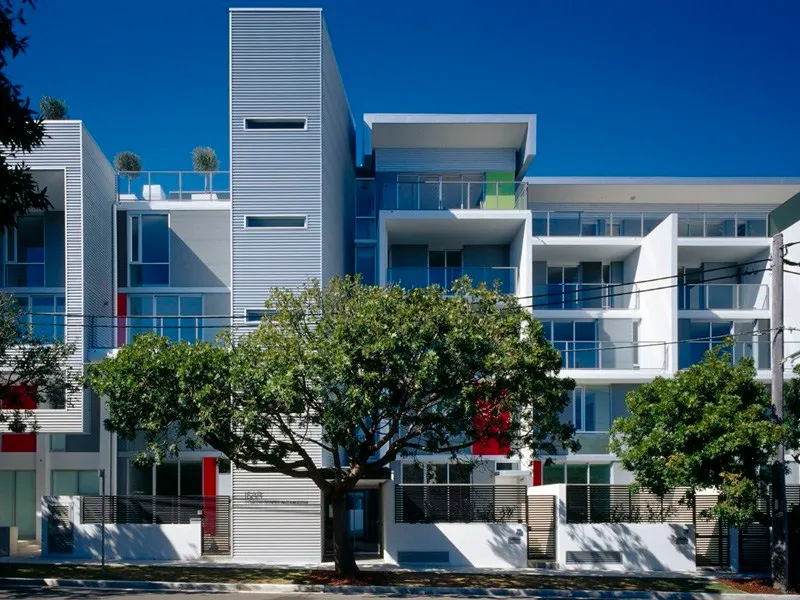 ISAR | Townhouse style one bedroom apartment in boutique development 