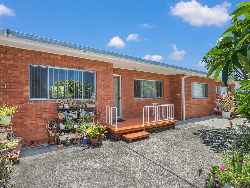 Perfectly Positioned 2 Bedroom Unit