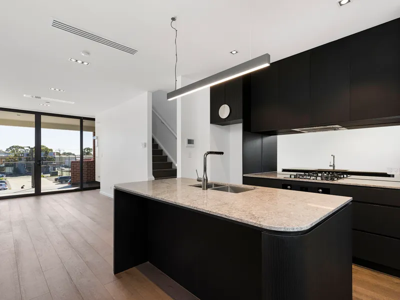 Luxury Townhouse in “Norwood Green”