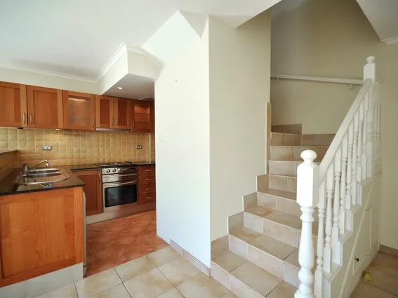 Sun drenched top floor security apartment
