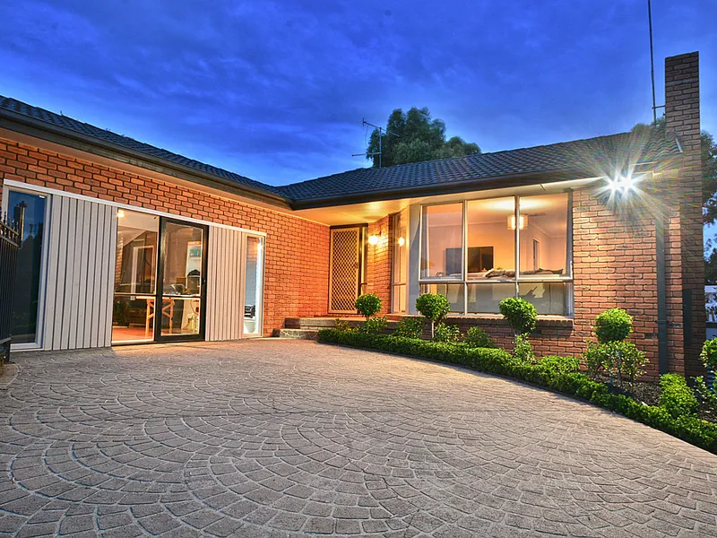Family Refinement In Premier Locale
