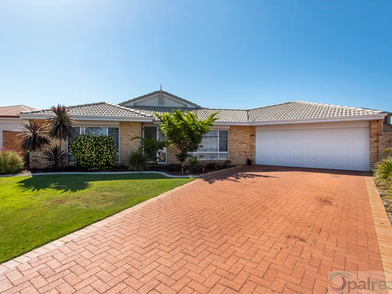 Family home with workshop