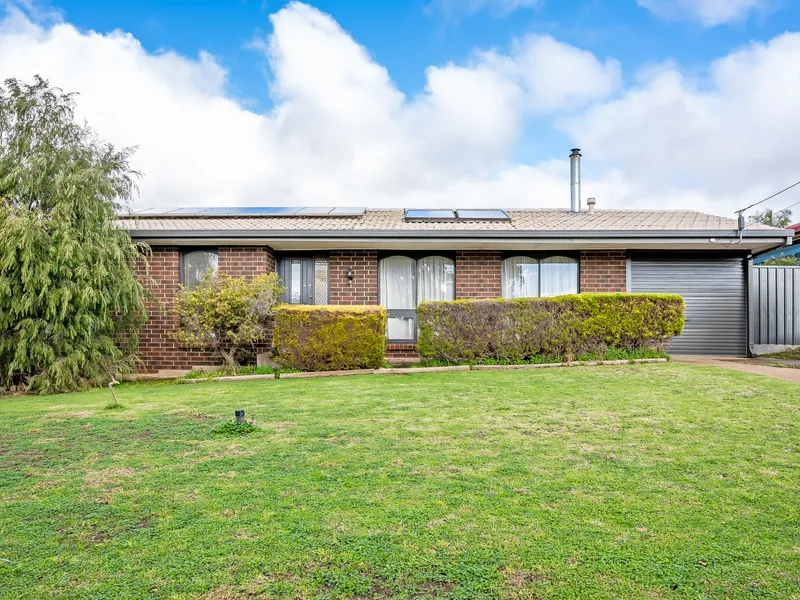 For happy days in the 'Valley', choose a valuable parcel with a solar-powered haven on top…