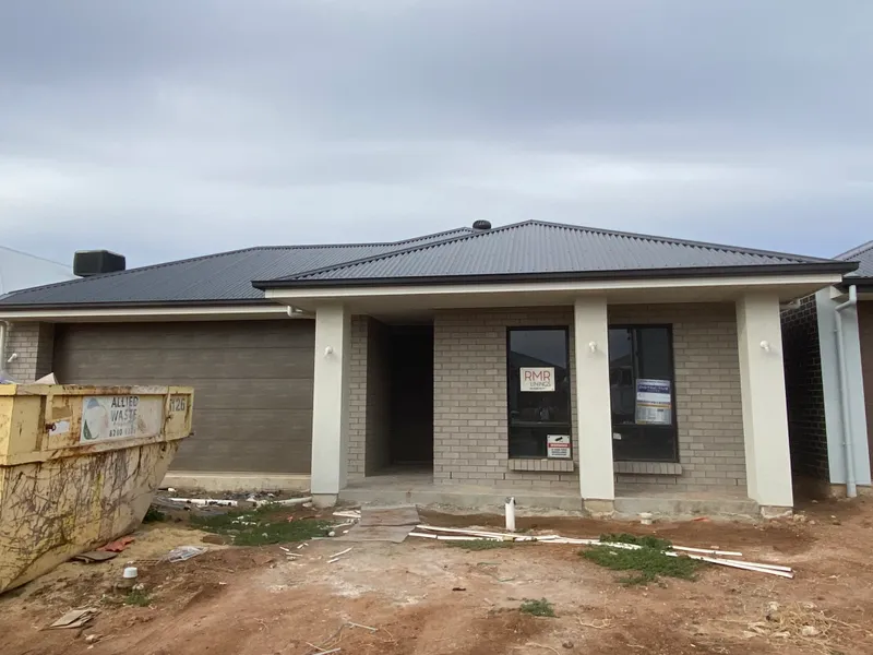 Brand new home in a popular new estate