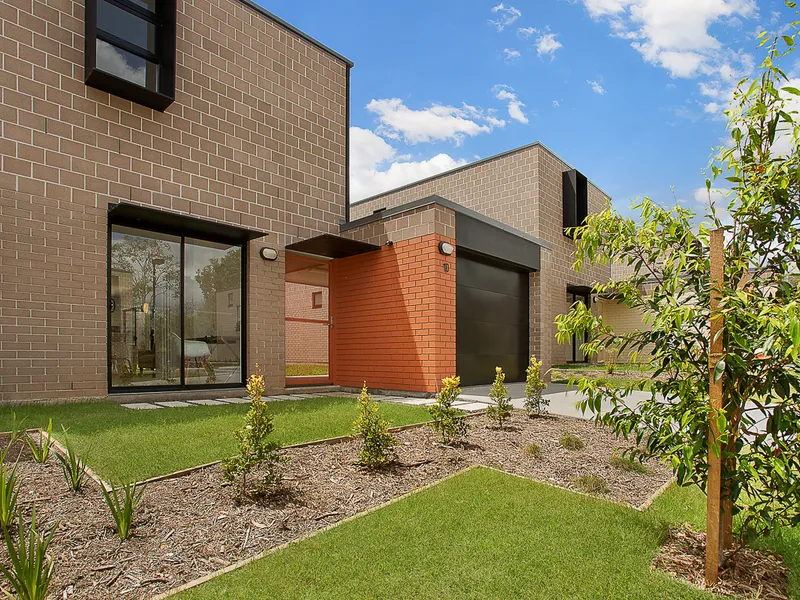 Brand New, Beautiful & High quality Stand Along townhouse in Calamvale