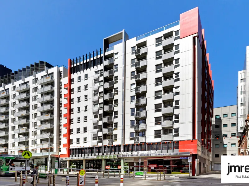 Low maintenance and fully furnished!