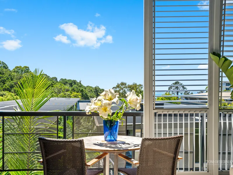 Serenity and Sea Views Near Noosa Main Beach