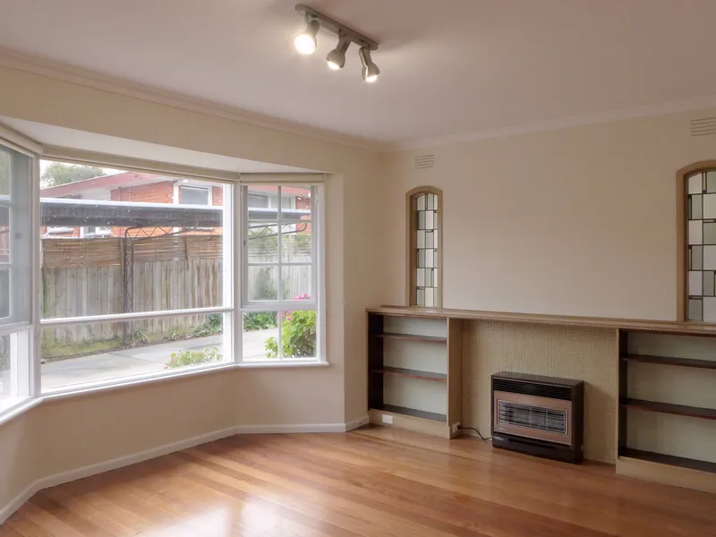 Family Living In A Great location