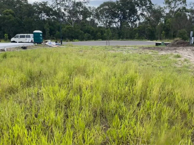 Prestigious Oceana Estate Beachmere Land, 42 Ocean Place