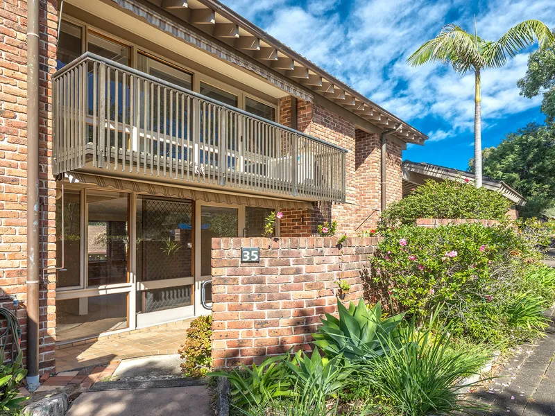 Ideal position, close to all amenities with sunny north aspect