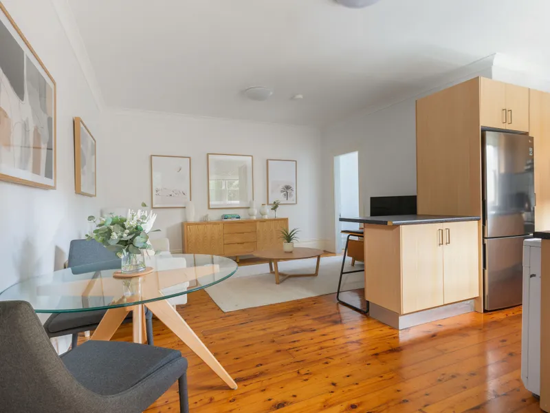 Charming one-bedroom home in a converted period mansion