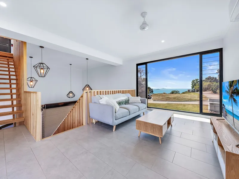 Sophisticated Mountain Top Stunner