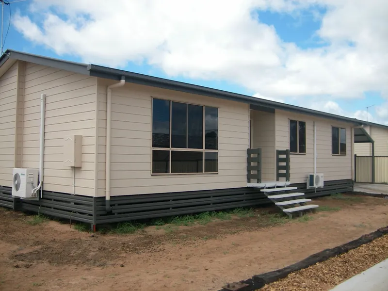 Modern - 3 BEDROOM UNIT