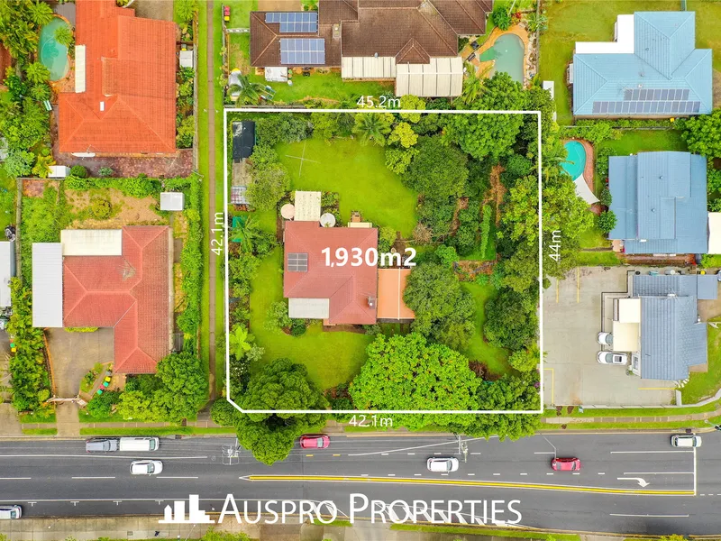 The Unbeatable location. Close to EVERYTHING!