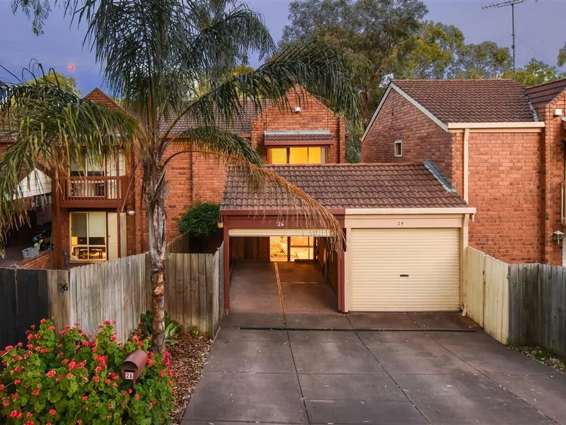 Renovated Torrens title townhouse in a convenient location