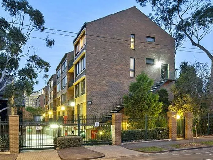 Affordable living, in convenient location!