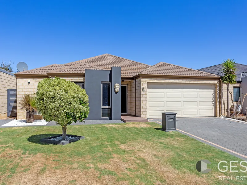 Location, Convenience, LIFESTYLE!
