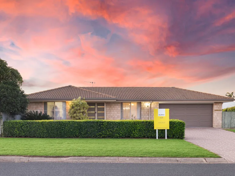 Beachside Bliss at Lakes Boulevard