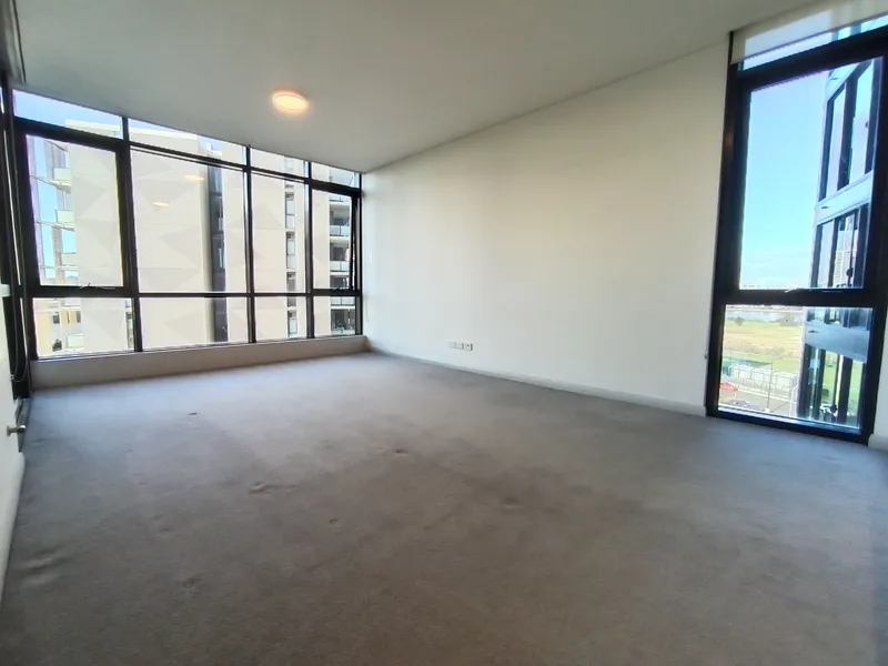 Beautiful two bedroom apartment close to all amenities