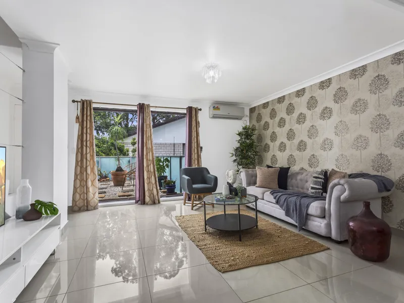 Moments to all amenities