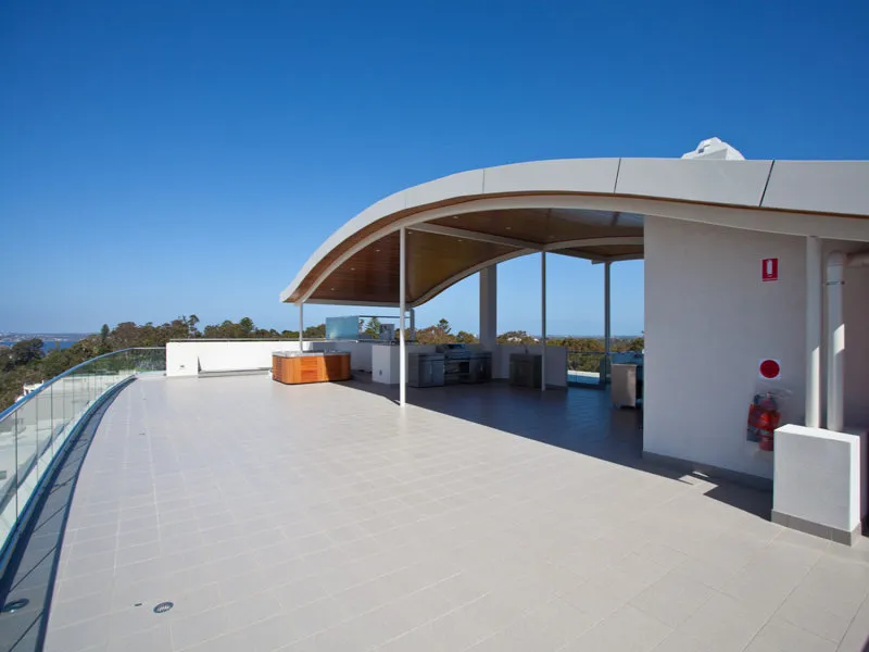 WELCOME TO PARADISE! RARE OPPORTUNITY