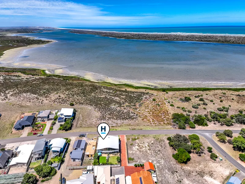 Touch of Glamour in an idyllic location