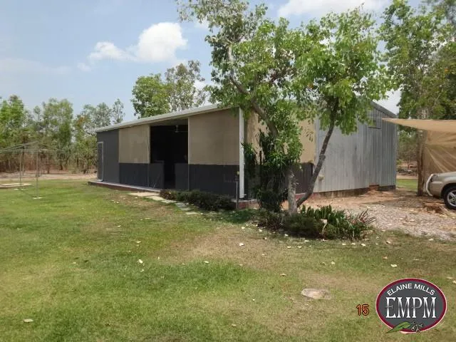 2.5 Hectares with Shed and Town water connected