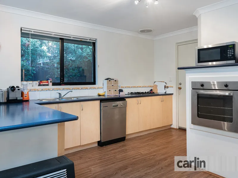 UNDER OFFER BY CARLIN TEAM!