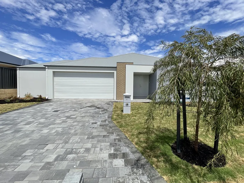 Brand New Seaside Location