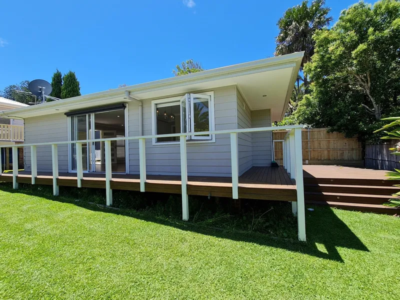 North Avalon Garden Gem