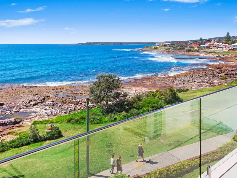 Ocean Front Apartment - Stunning Property - Rare Opportunity